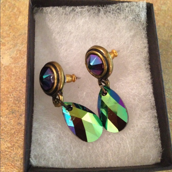 Jewelry - Swarovski Mystic Topaz Drop Pendant Post Earrings